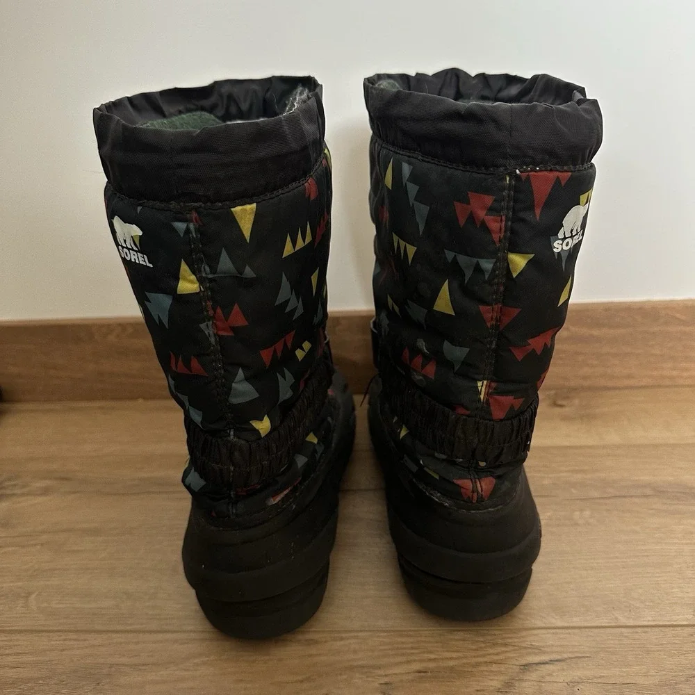 Sorel Boys Youth Size 7‎ Flurry Print Waterproof Snow Boots Removable Liner
